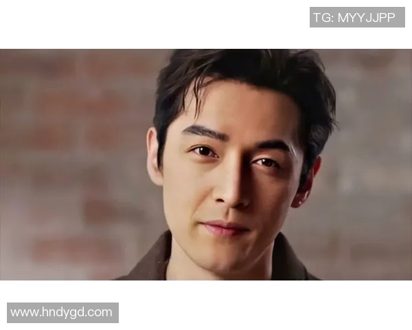 马力克的传奇之路：从默默无闻到耀眼明星的成长故事